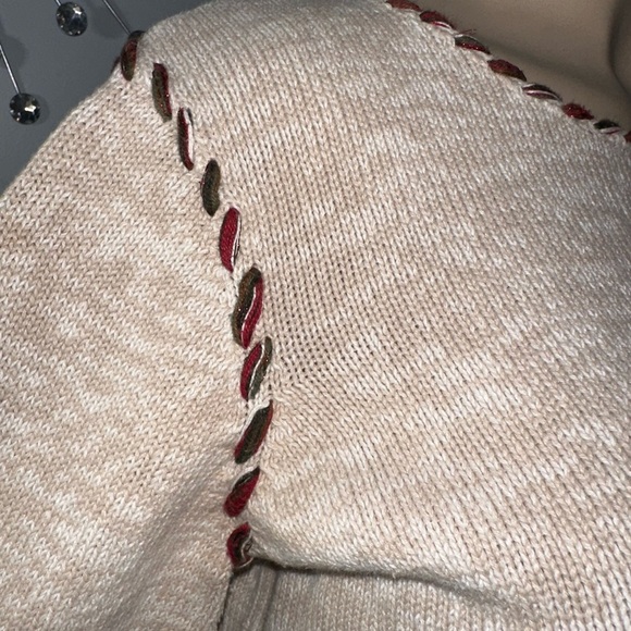 Christopher & Banks Women’s Beige Embroidered Long Sleeve Size L Knit Sweater - Picture 6 of 13